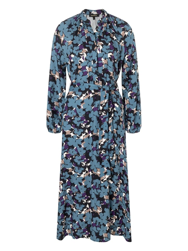 

Платье до колена More & More