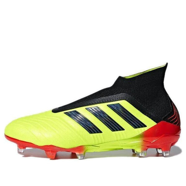 

Кроссовки Predator 18 FG Adidas, желтый