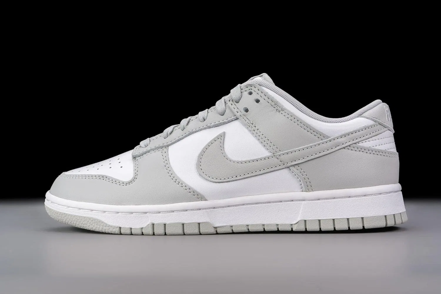 Кроссовки мужские Nike, цвет White Grey Fog — фото 4