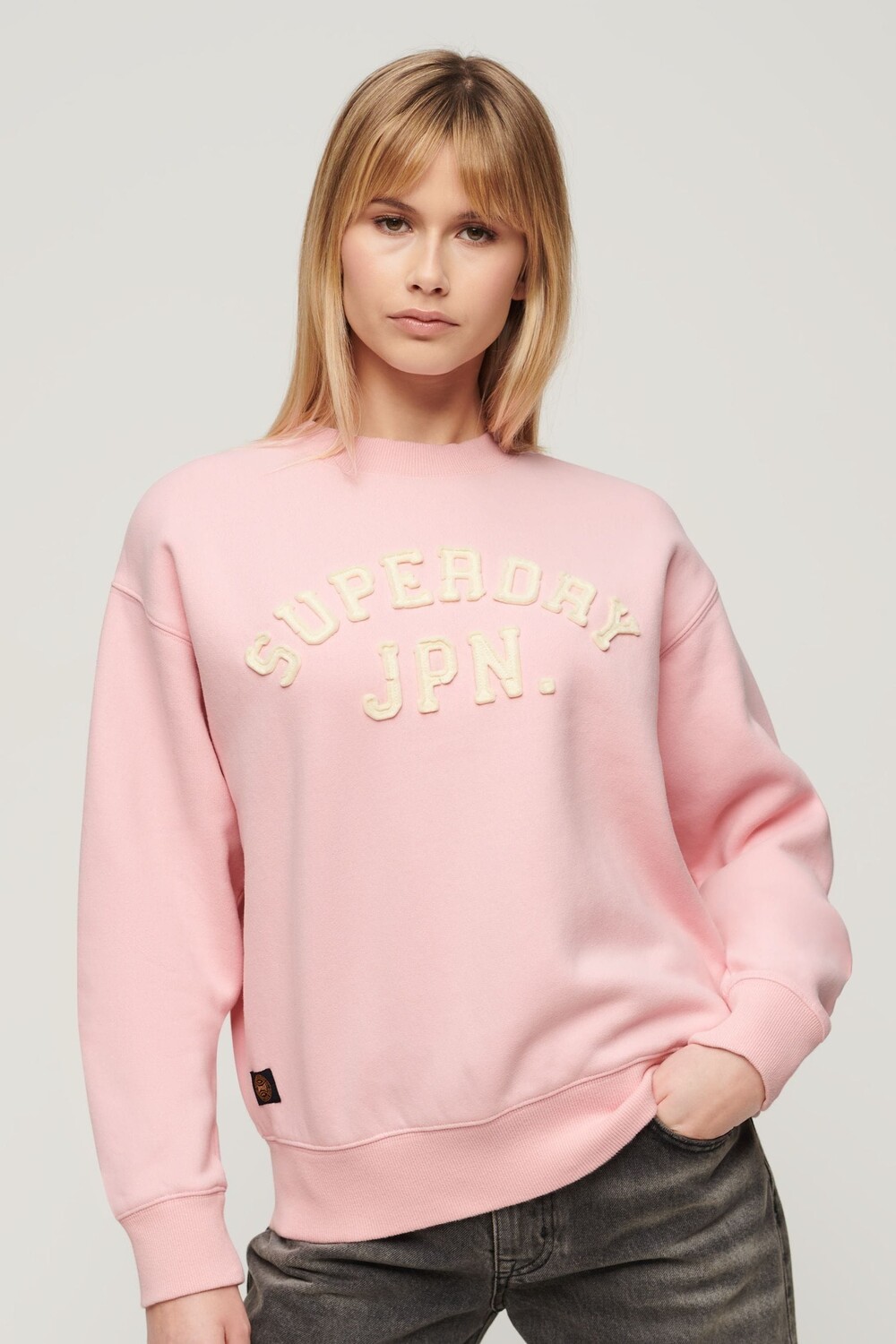 

Спортивная толстовка свободного кроя с аппликацией Superdry, розовый