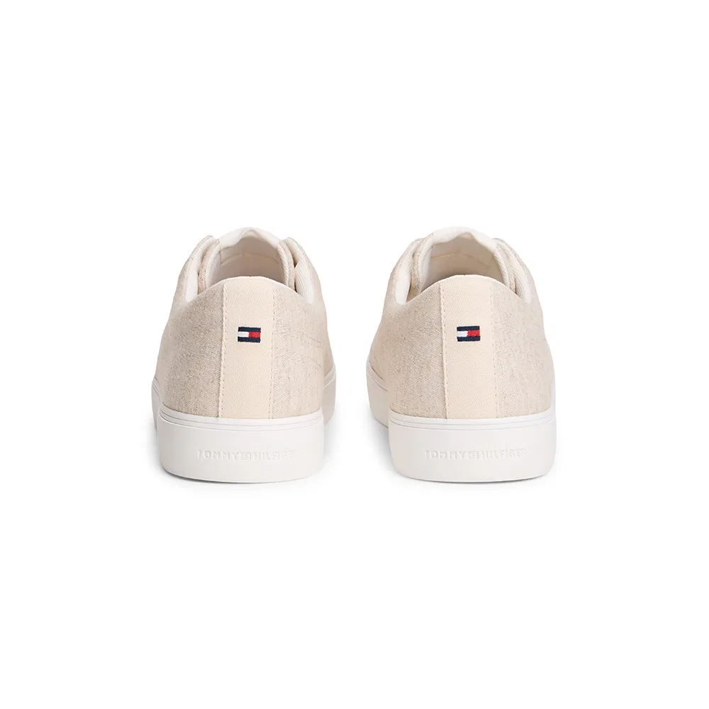 Мужские белые низкие кеды Harlem Core Chambray от Tommy Hilfiger — фото 3