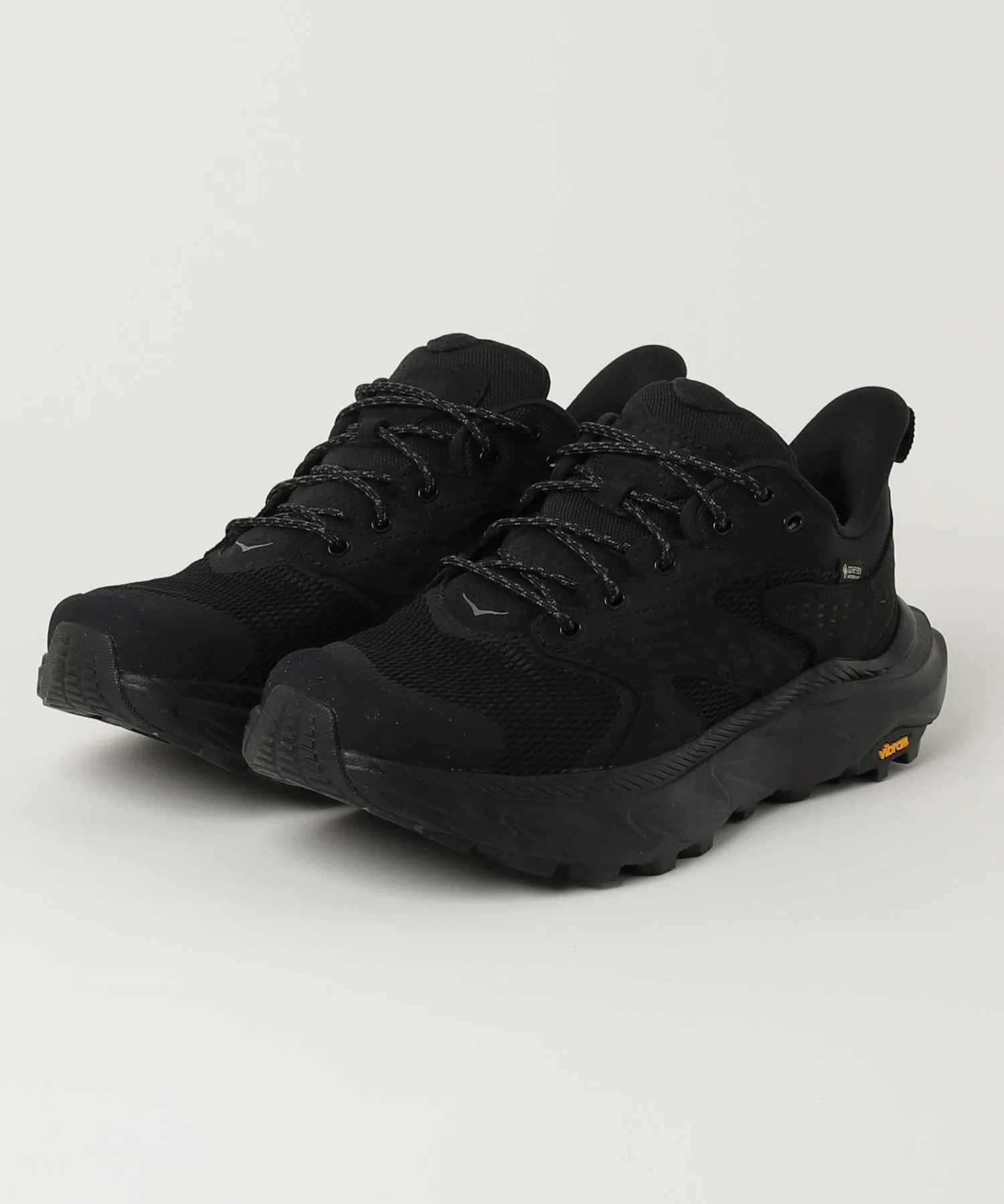 Мужские низкие кроссовки для хайкинга ANACAPA 2 LOW GTX HOKA чёрные