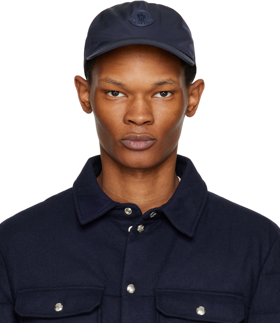 

Кепка с нашивками ВМС Moncler