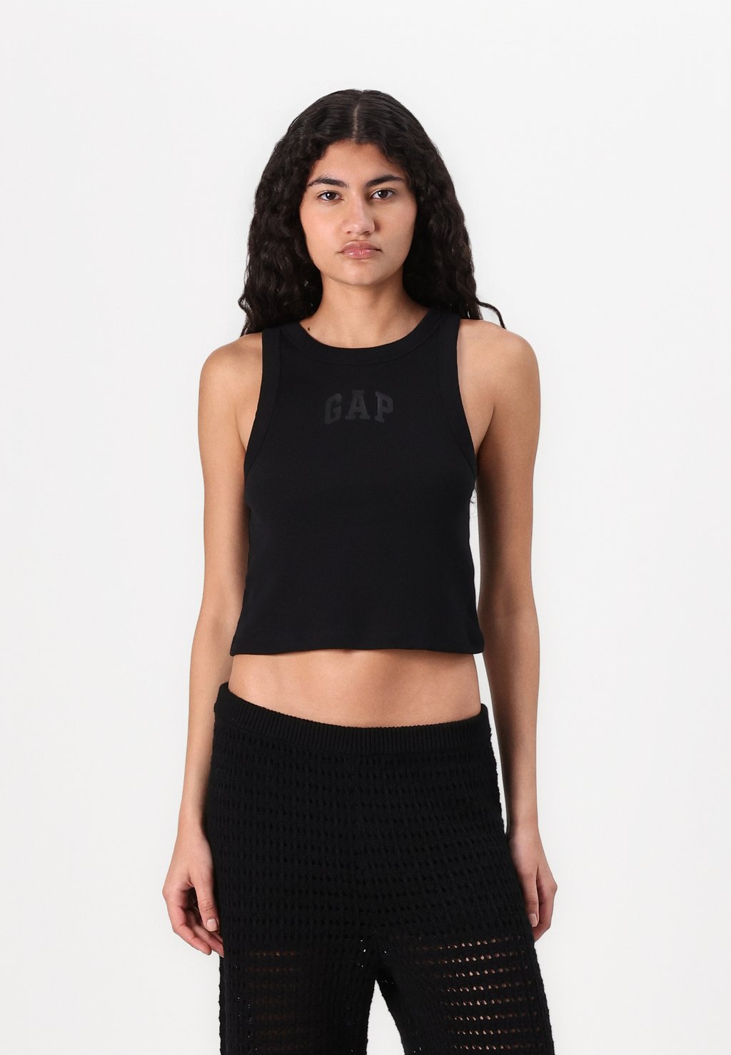 

Топ LOGO CROP TANK GAP, черный