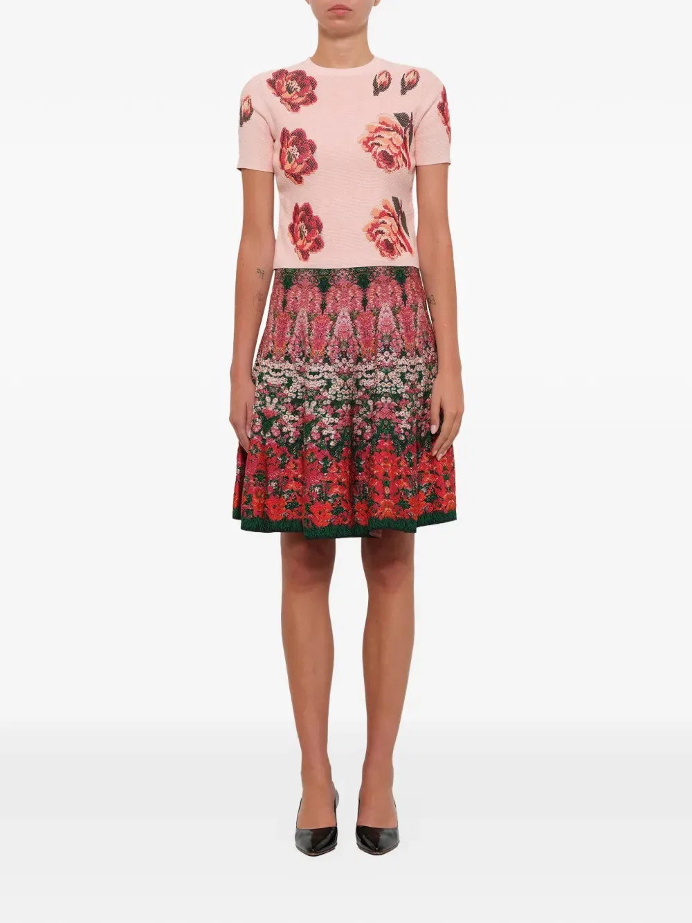 Футболка с жаккардовым узором «Гобелен» и розами Alexander Mcqueen, розовый — фото 2
