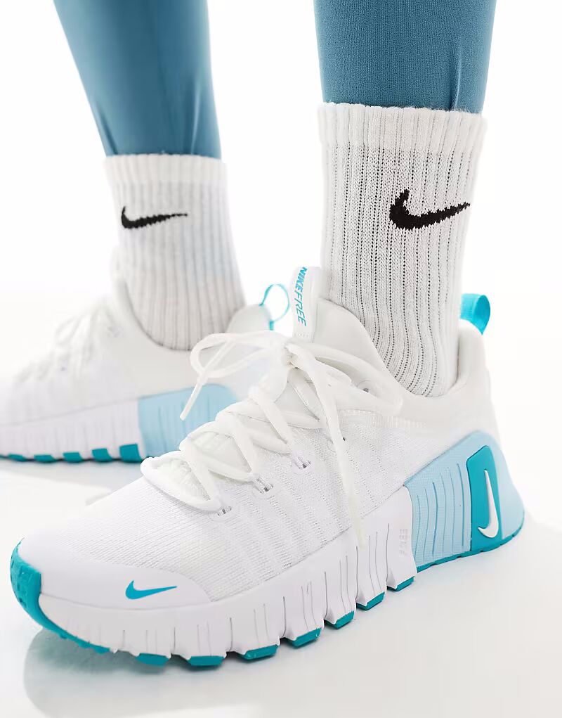 Кроссовки Nike Training Free Metcon 6 белого и синего цветов — фото 3