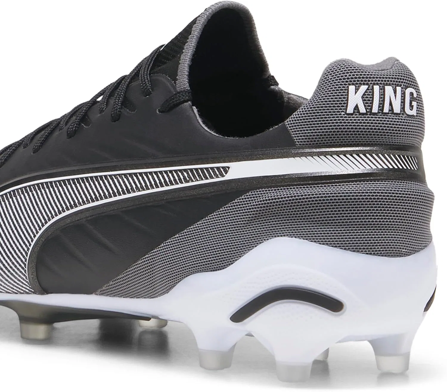 Женские спортивные кроссовки PUMA King Ultimate Fg/Ag WN, 3-Black — фото 2