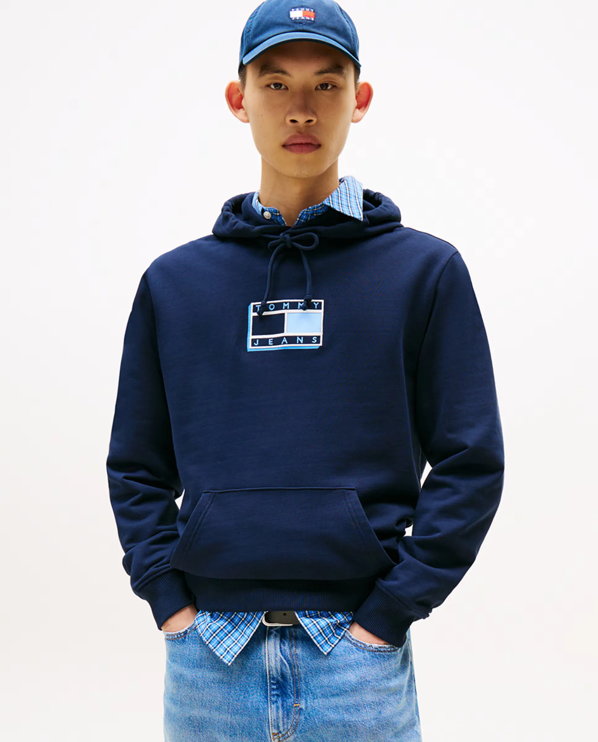 

Мужская худи классического кроя с капюшоном Tommy Jeans, темно-синий