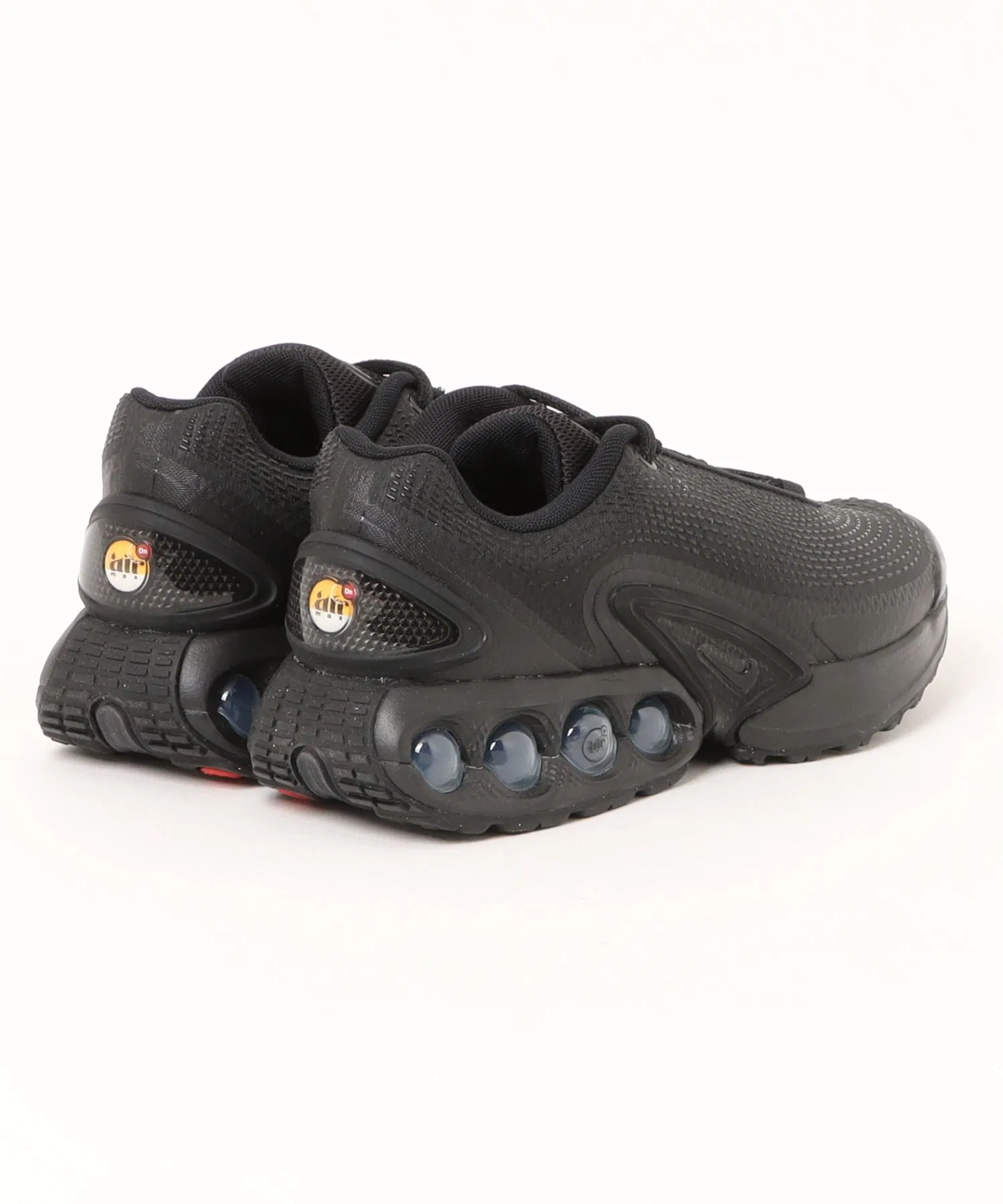 Мужские кроссовки NIKE AIR MAX DN — фото 2