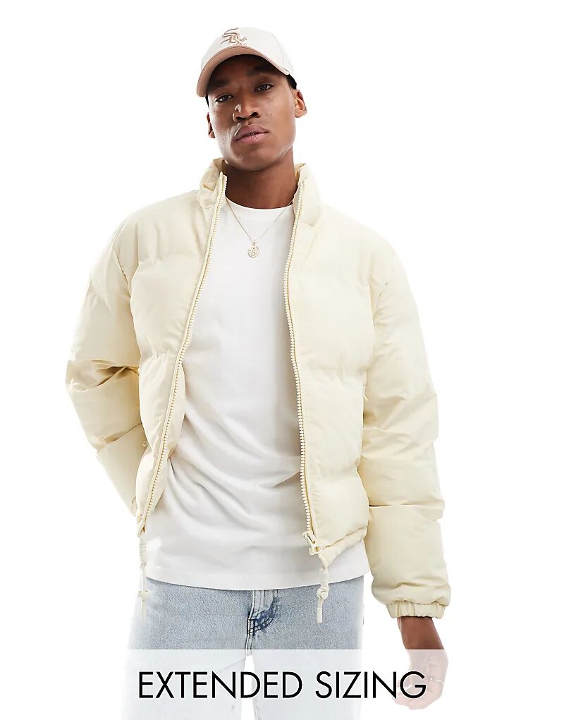 

Укороченная куртка-пуховик цвета экрю ASOS DESIGN