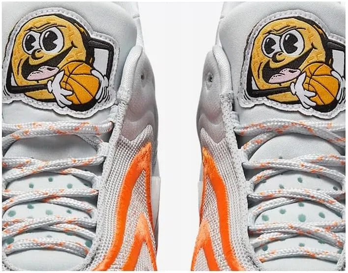 Баскетбольные кроссовки Nike Cosmic Unity 2 (DH1537-004, Wolf Grey/Pure Platinum/Cone/Black) — фото 3