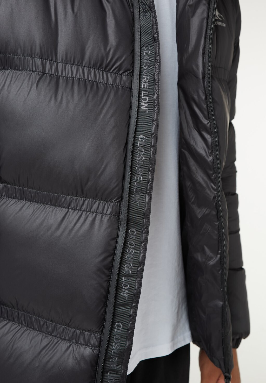 

Зимняя куртка LOGO RACER PUFFER JACKET CLOSURE London, черный