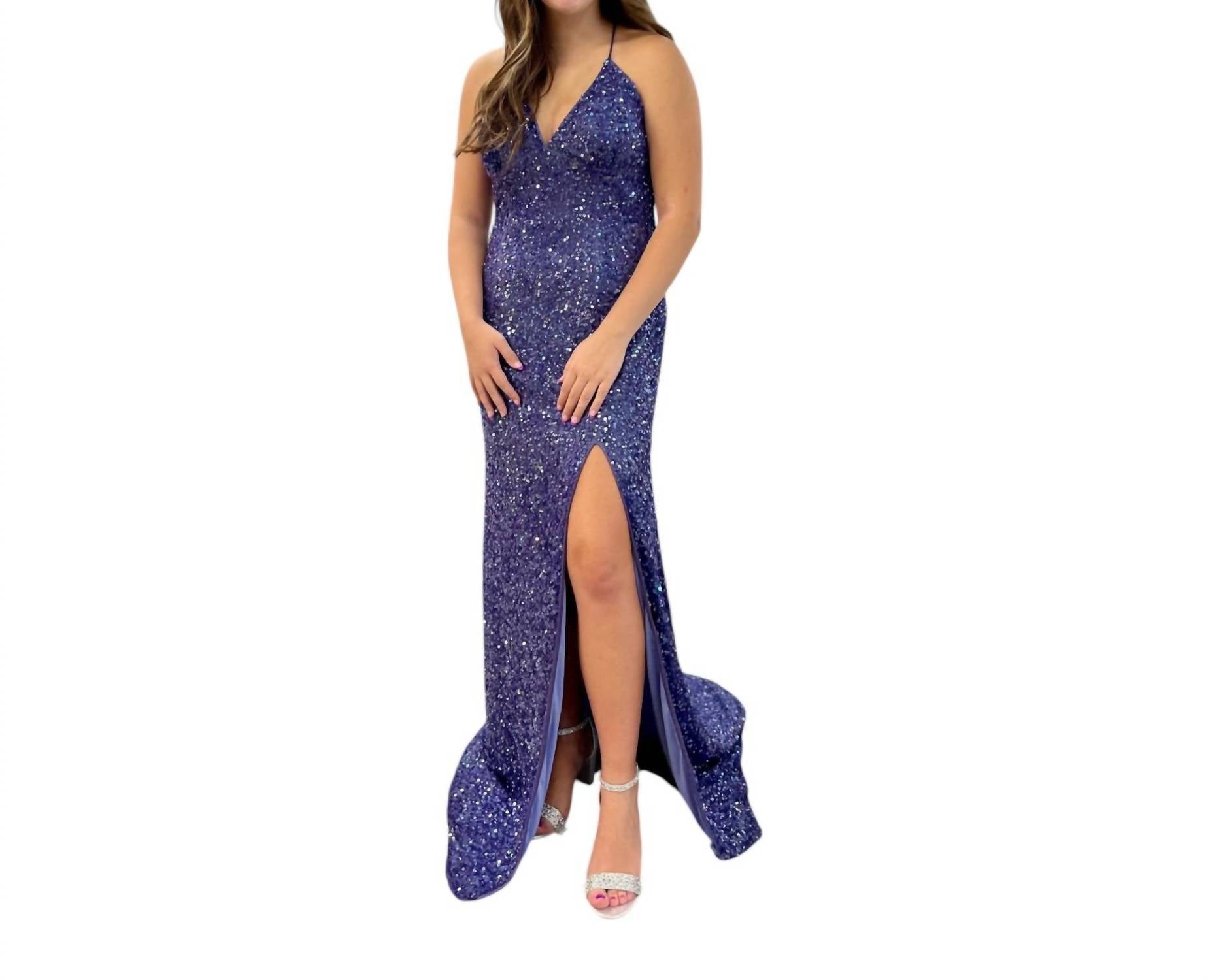 

Платье макси с V-образным вырезом и бретельками фиолетового цвета Chandalier