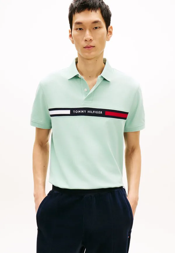 Рубашка-Поло стандартного кроя с логотипом и вставкой из пике. Tommy Hilfiger, Crushed Mint