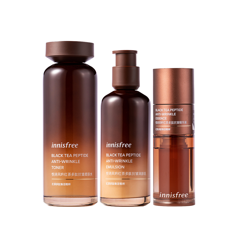 Набор средств по уходу за кожей Innisfree Black Tea Peptide: тонер, 160 мл + эмульсия, 100 мл + эссенция, 33 мл