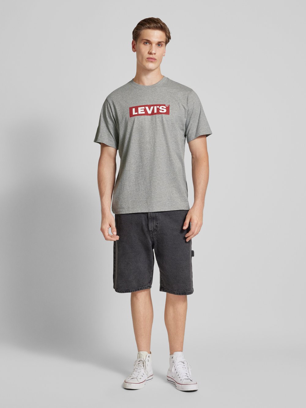 

Футболка с логотипом Levi's