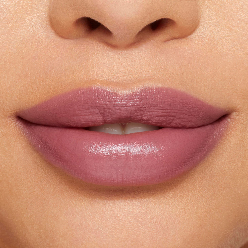

Помада Kylie Cosmetics Crème Lipstick, cool mauve/nowhere 2 go