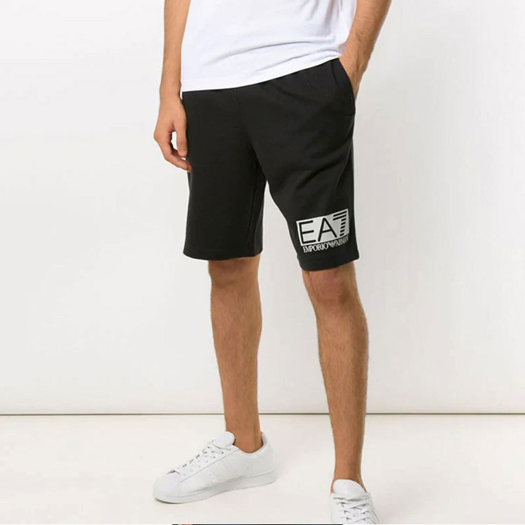 Футболка EA7 SS20 Повседневные шорты мужские черные EMPORIO ARMANI — фото 3