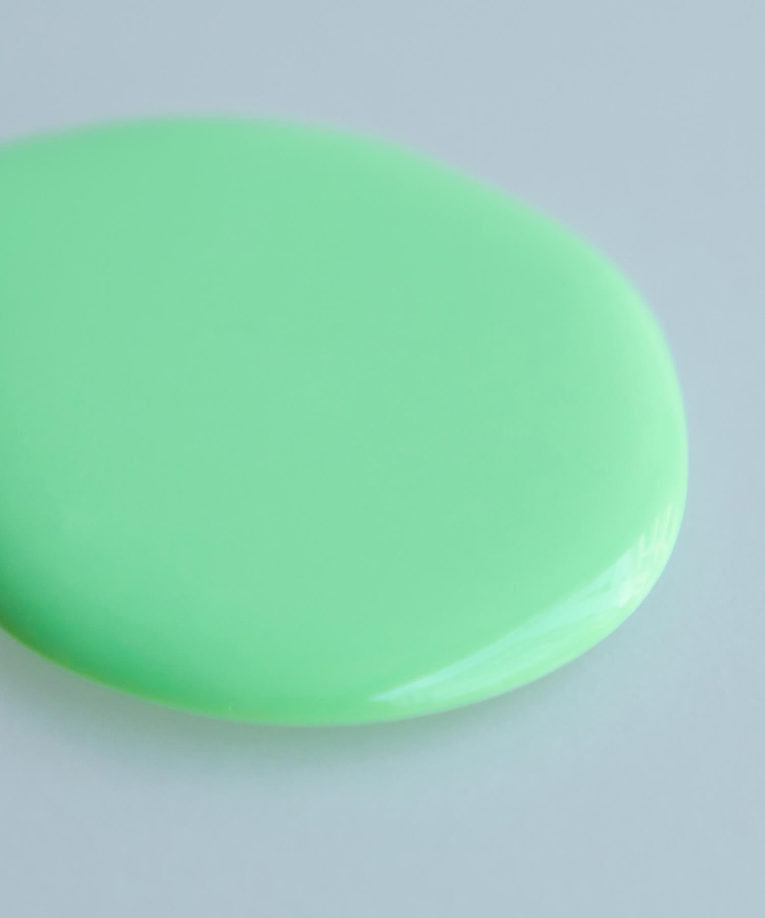Лак для ногтей Растительная сила: легко быть зеленым Nails Inc, On Light Green — фото 4