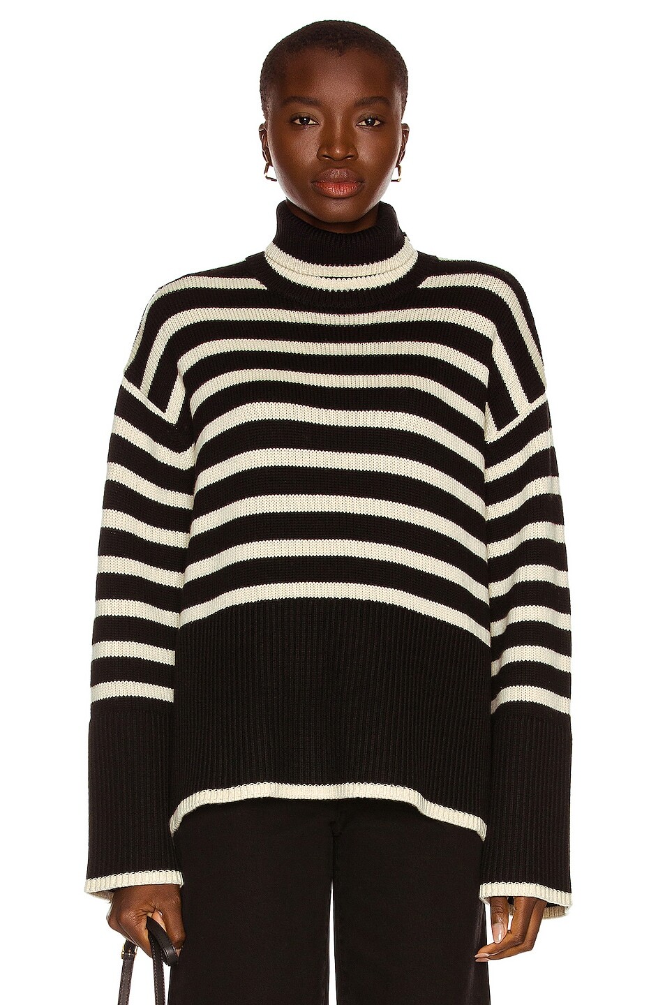 

Свитер Toteme Signature Stripe Turtleneck, цвет Black Stripe