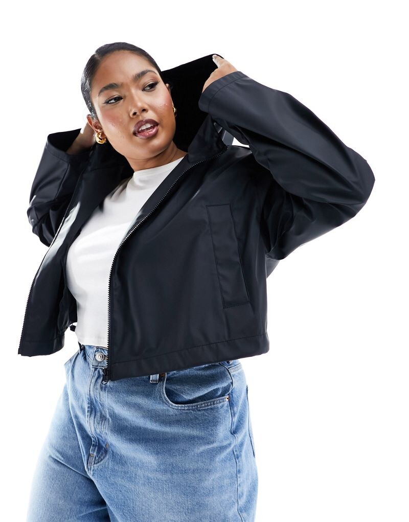 

Черный укороченный дождевик с капюшоном ASOS DESIGN Curve