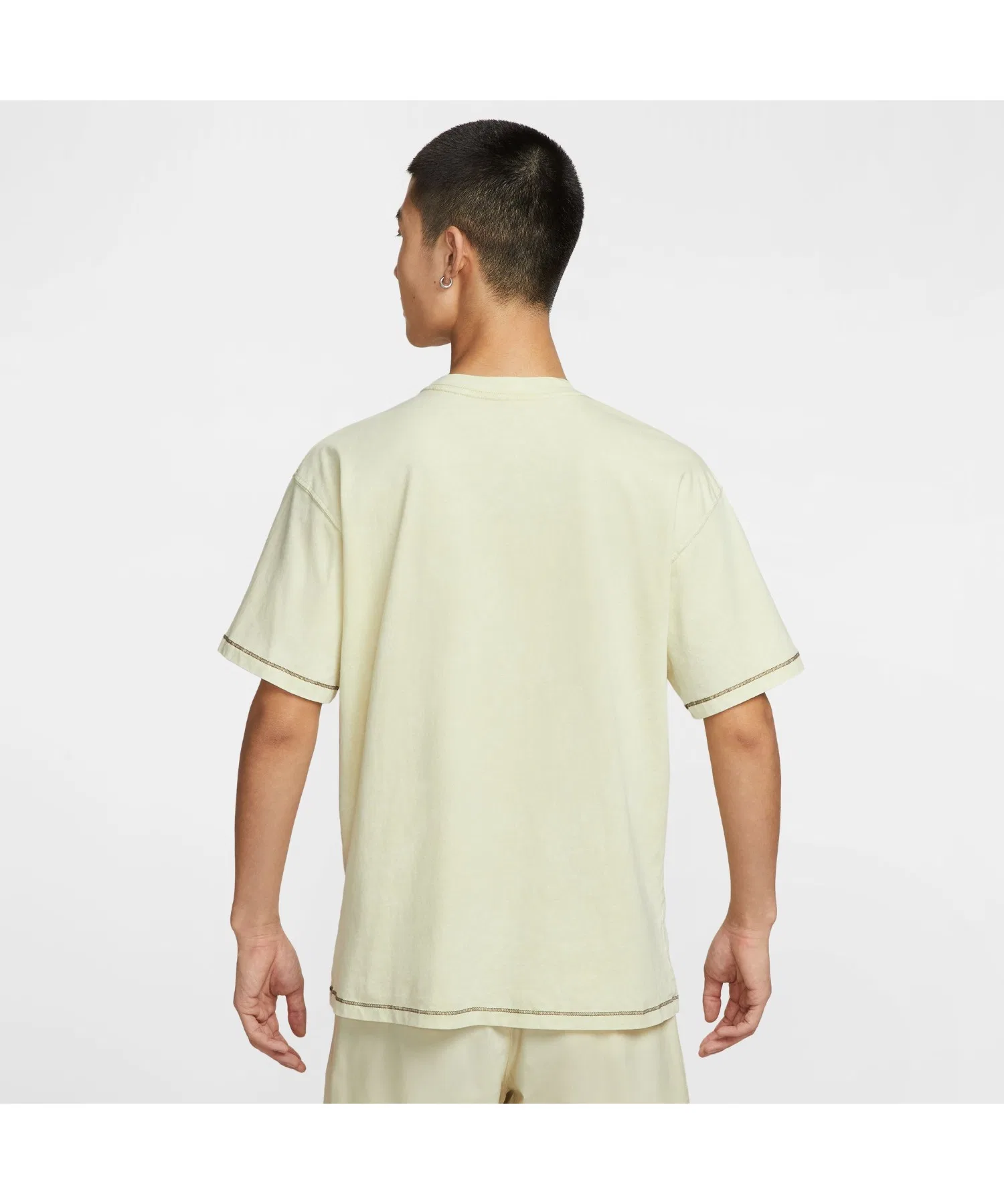 Мужская футболка NIKE U NSW TEE M90 PCKT VNTG с принтом — фото 2