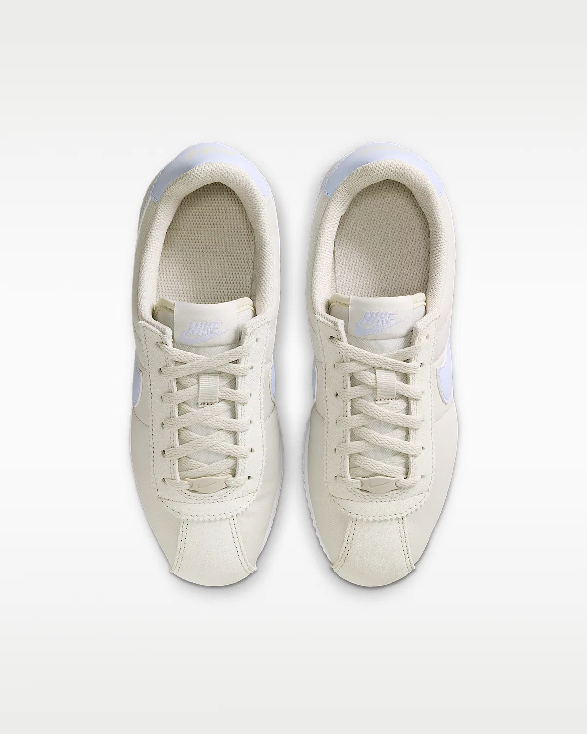 Кроссовки Nike Cortez Textile для детей, Light Bone/White/White/Ghost — фото 4