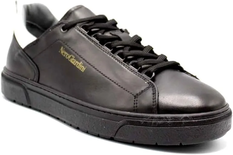 Nero Giardini Мужские кроссовки Nero Helsinki i001833u, черный