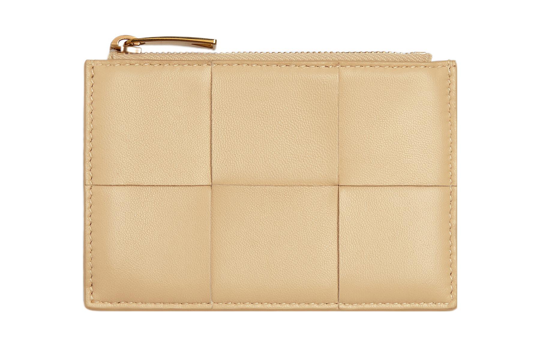 

Кошелёк из овчины и коровьей кожи с аппликацией женский бежевый Bottega Veneta