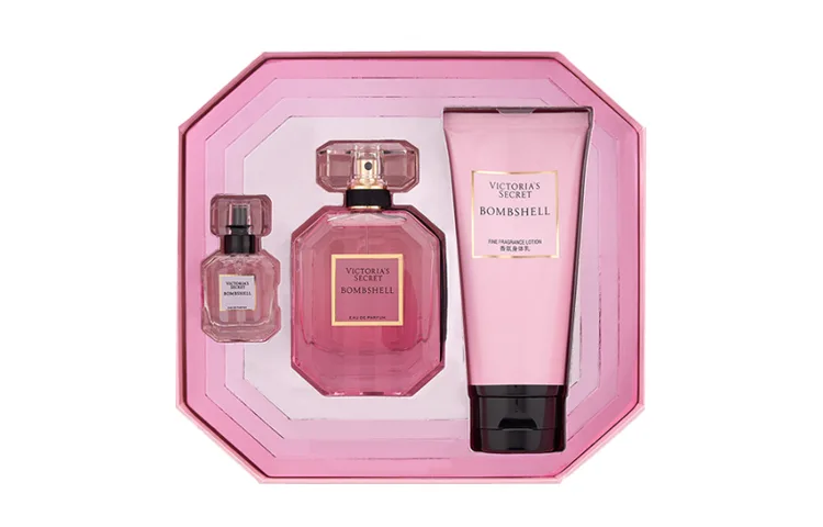 Victoria's Secret Набор парфюма Sexy Girl Eau De Parfum, цветочно-фруктовый, 7.5 мл+50 мл+100 мл, Sexy Lady Body Lotion 100ml+Perfumes 50ml+Perfumes 7.5ml — фото 3