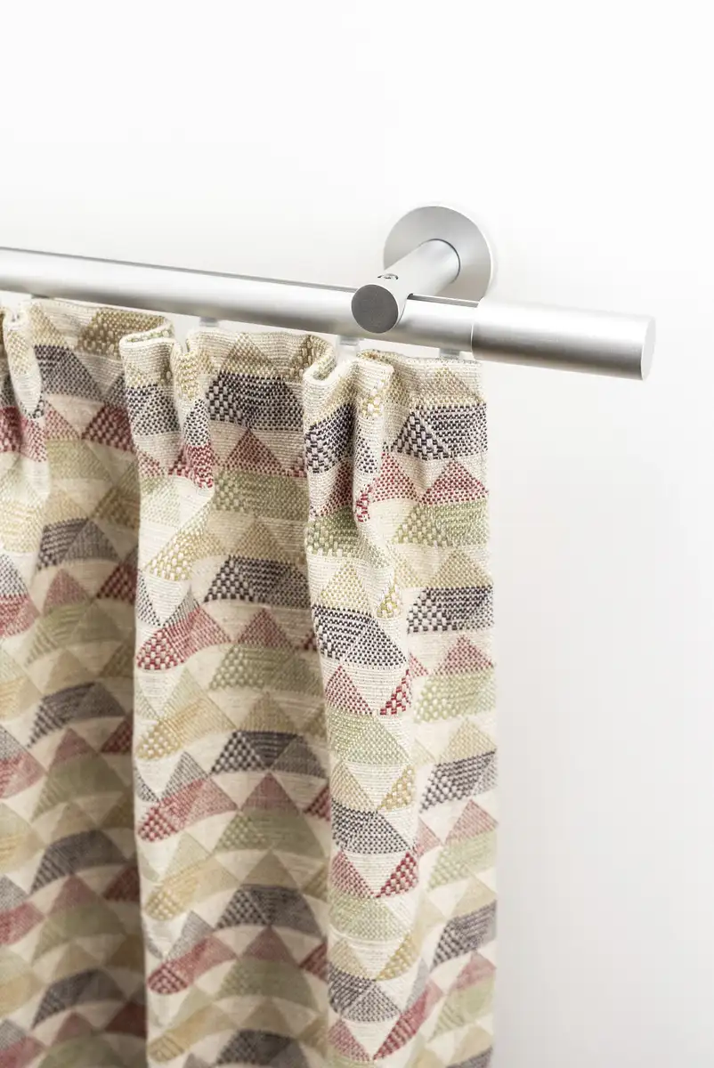 

Карниз для штор GARESA "EASY", 1 направляющая, желаемая длина, внутренняя направляющая комплекта штор, выдвижная, настенный монтаж, алюминий 53х450 см, Ø 20 мм, цвет silberfarben