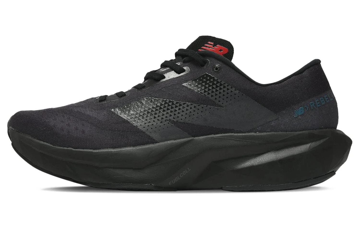 

FuelCell Rebel V4 Magnet Black New Balance, черный зеленый