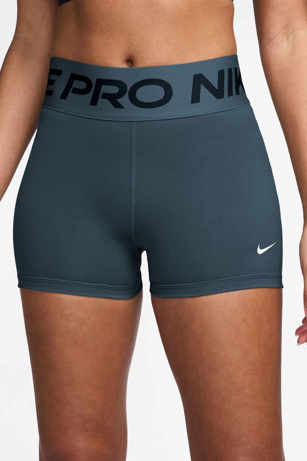 

Велосипедные шорты Pro Sculpt с высокой талией 3 дюйма Nike, синий