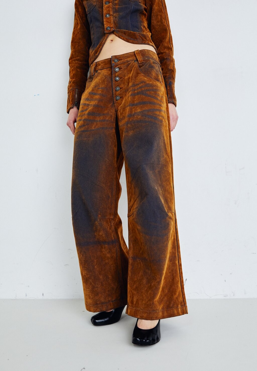 

Джинсы расклешенные BURNOUT JEANS Jaded London, цвет brown