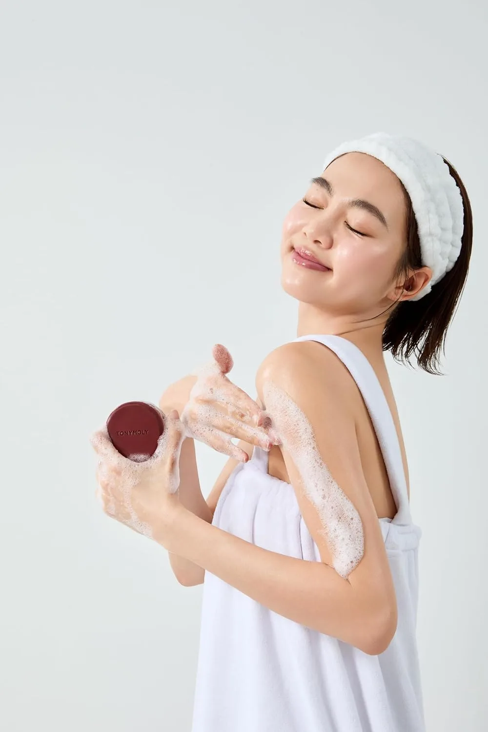 Набор для ухода за телом TONYMOLY Plum Bum: отшелушивающее мыло для тела с AHA-кислотами, экстрактом сливы и центеллы азиатской + самонагревающаяся корректирующая маска для гладкой и упругой кожи. — фото 4