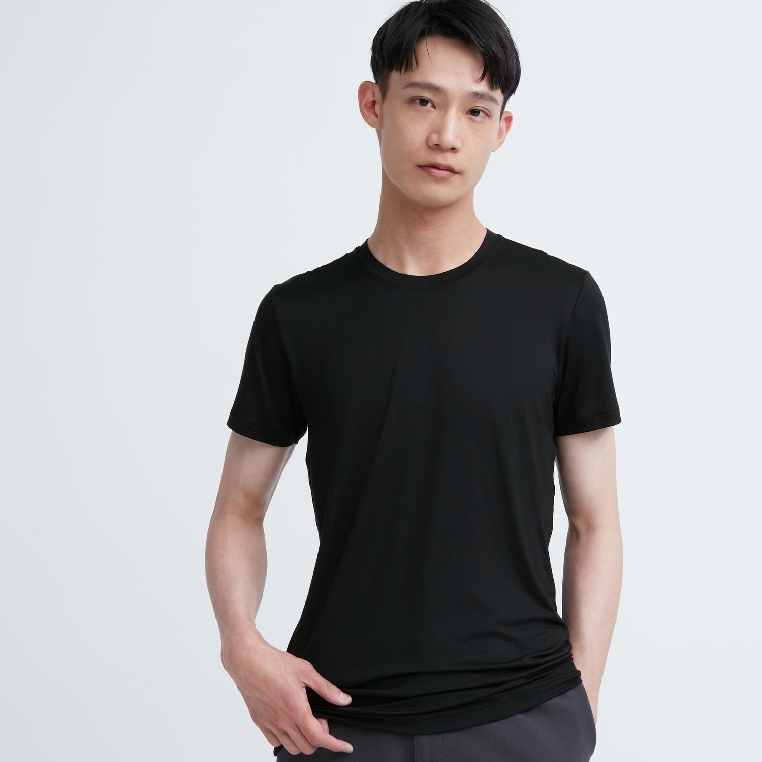 

Футболка Uniqlo Heattech с круглым вырезом, черный