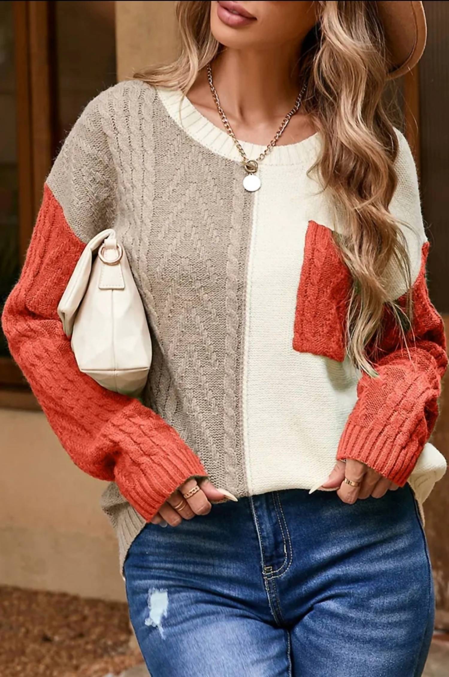 

Вязаный свитер с цветными блоками в цвете Gold Flame Little Daisy Closet