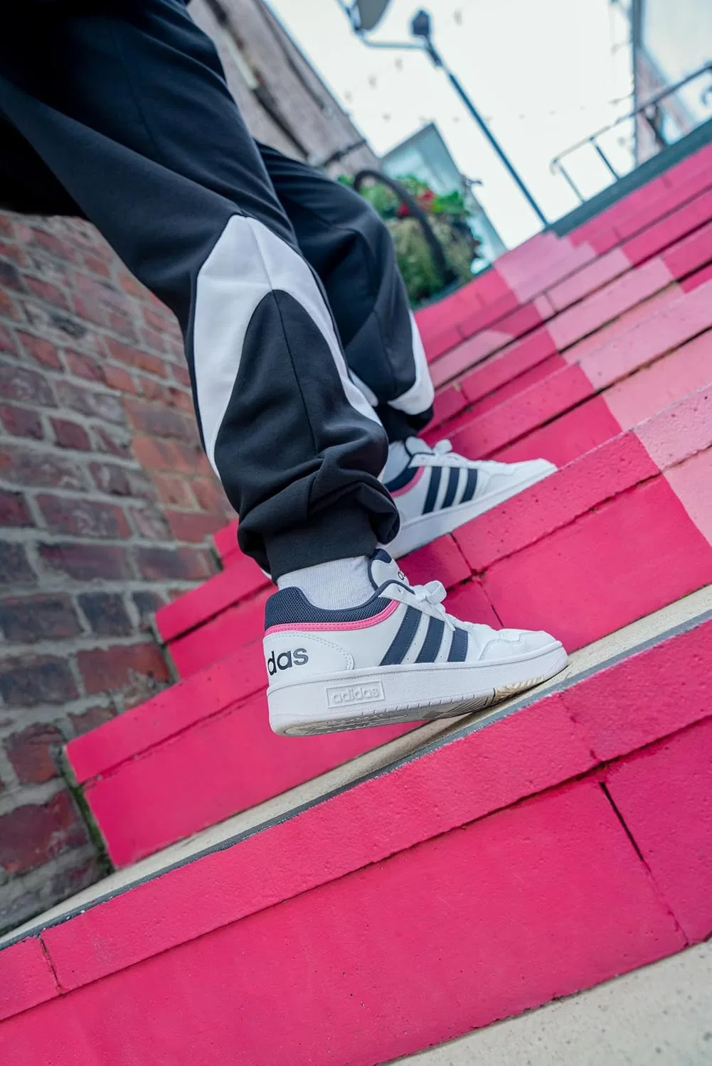Мужские кроссовки Adidas Hoops 3.0 Low Classic Vintage, Ftwr White Core Black Chalk White — фото 3