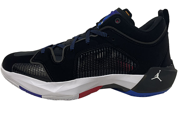 

Jordan 37 Лоу Блэк — Блэк Уайт, цвет Black White
