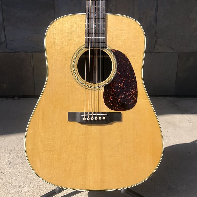 

Акустическая гитара Martin D-28 Acoustic Dreadnought