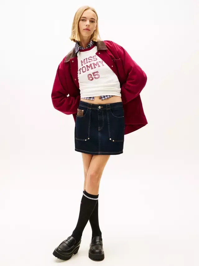 Джинсовая мини-юбка с вышитым флагом, темно-синяя Tommy Hilfiger — фото 2