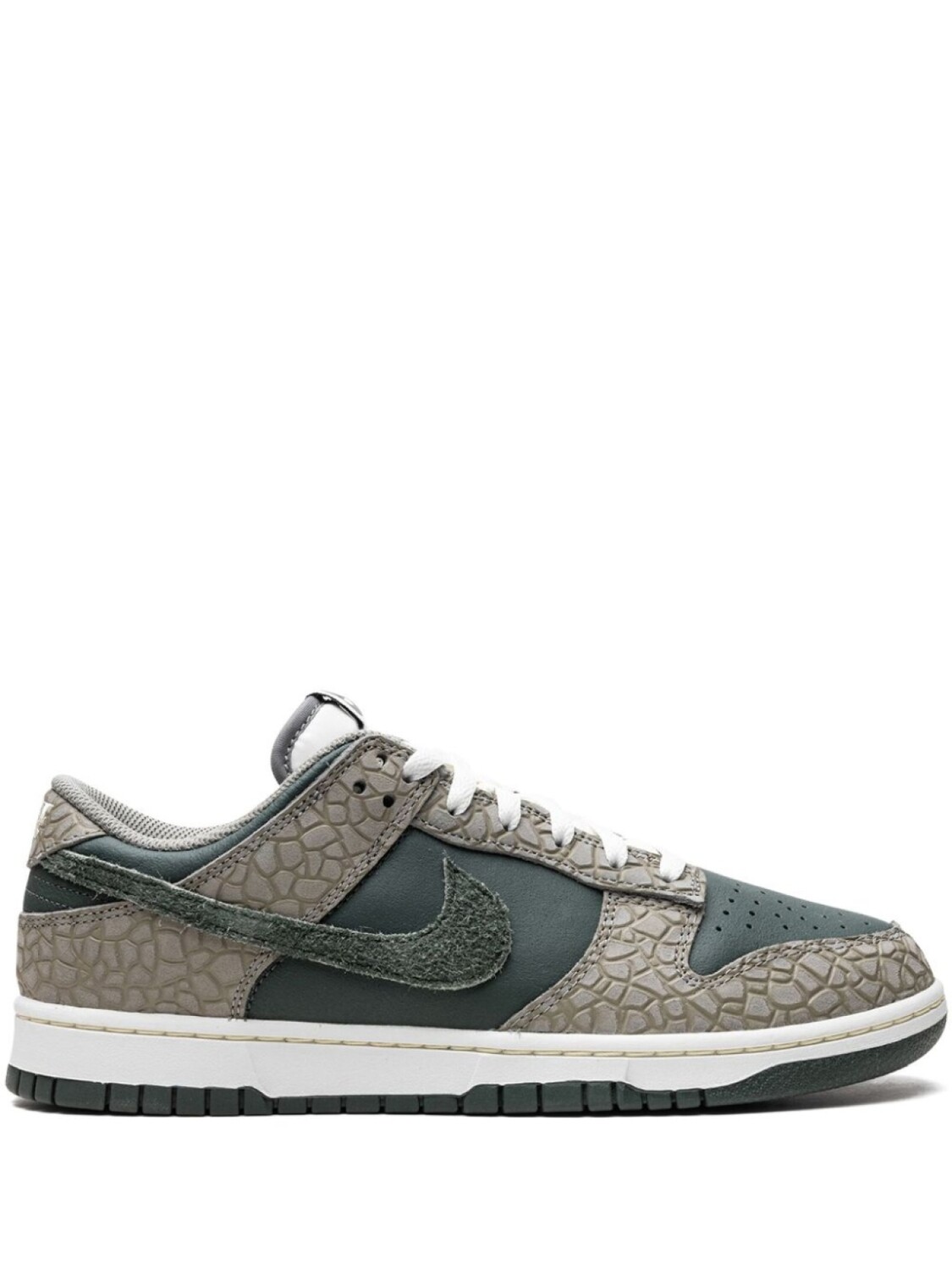 

Nike кроссовки Dunk Low Urban Landscape 2.0, зеленый
