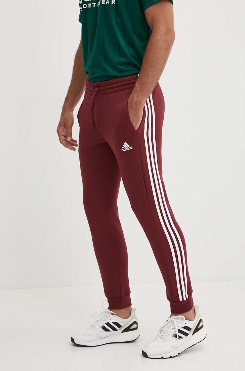 

Джоггеры Adidas: главное, гранатовый