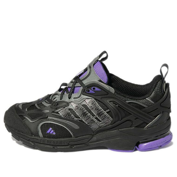 

Кроссовки spiritain 2000 deluxe colab удобные Adidas, черный