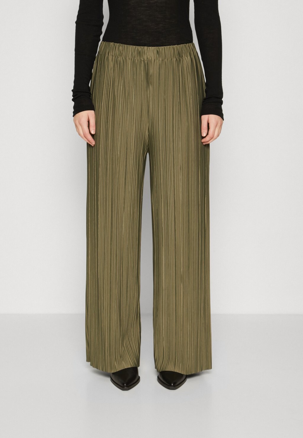 

Брюки UMA TROUSERS Samsøe Samsøe, зеленый