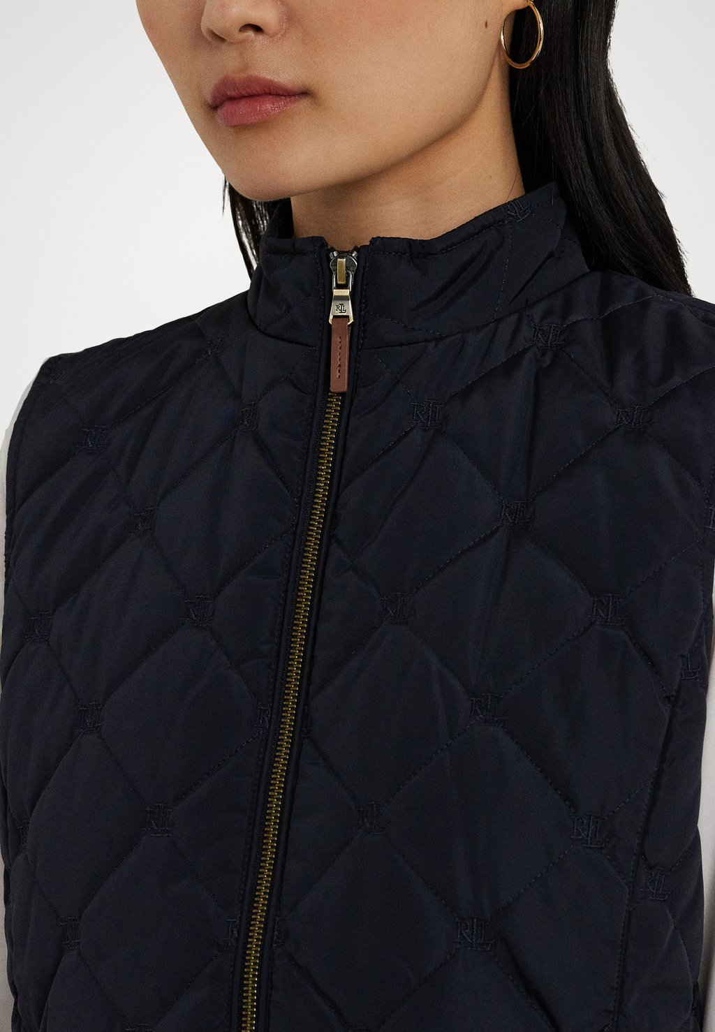 

Жилет LOGO DIAMOND-QUILTED MOCKNECK VEST Ralph Lauren, темно-синий