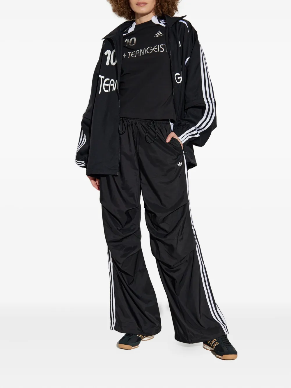 Брюки с тремя полосками и завязками adidas, черный — фото 2