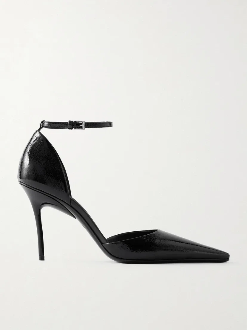 Туфли-лодочки D'Orsay 90 из глянцевой текстурной кожи Alaïa, черный