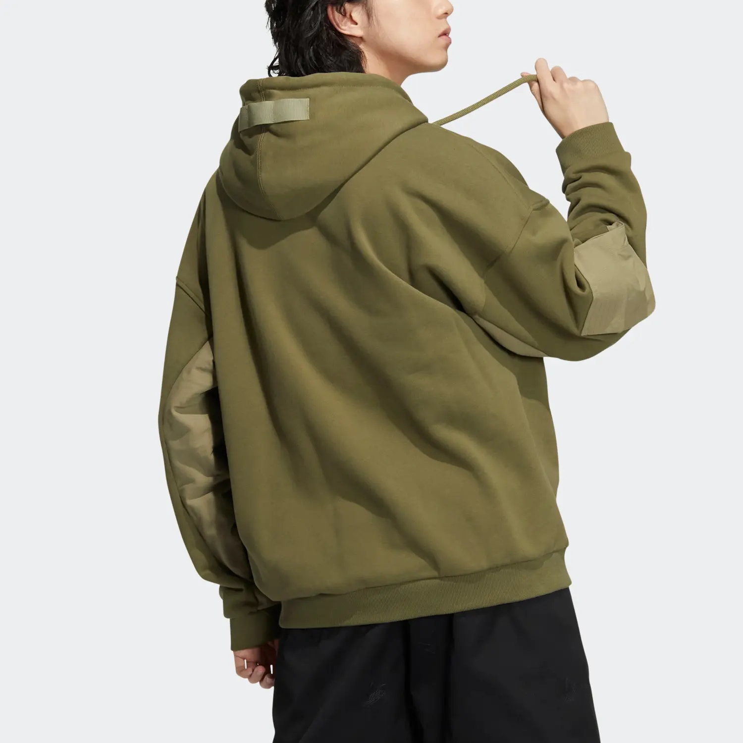 WORKWEAR HOODIE Толстовка мужская зеленая Adidas Originals, зеленый — фото 3