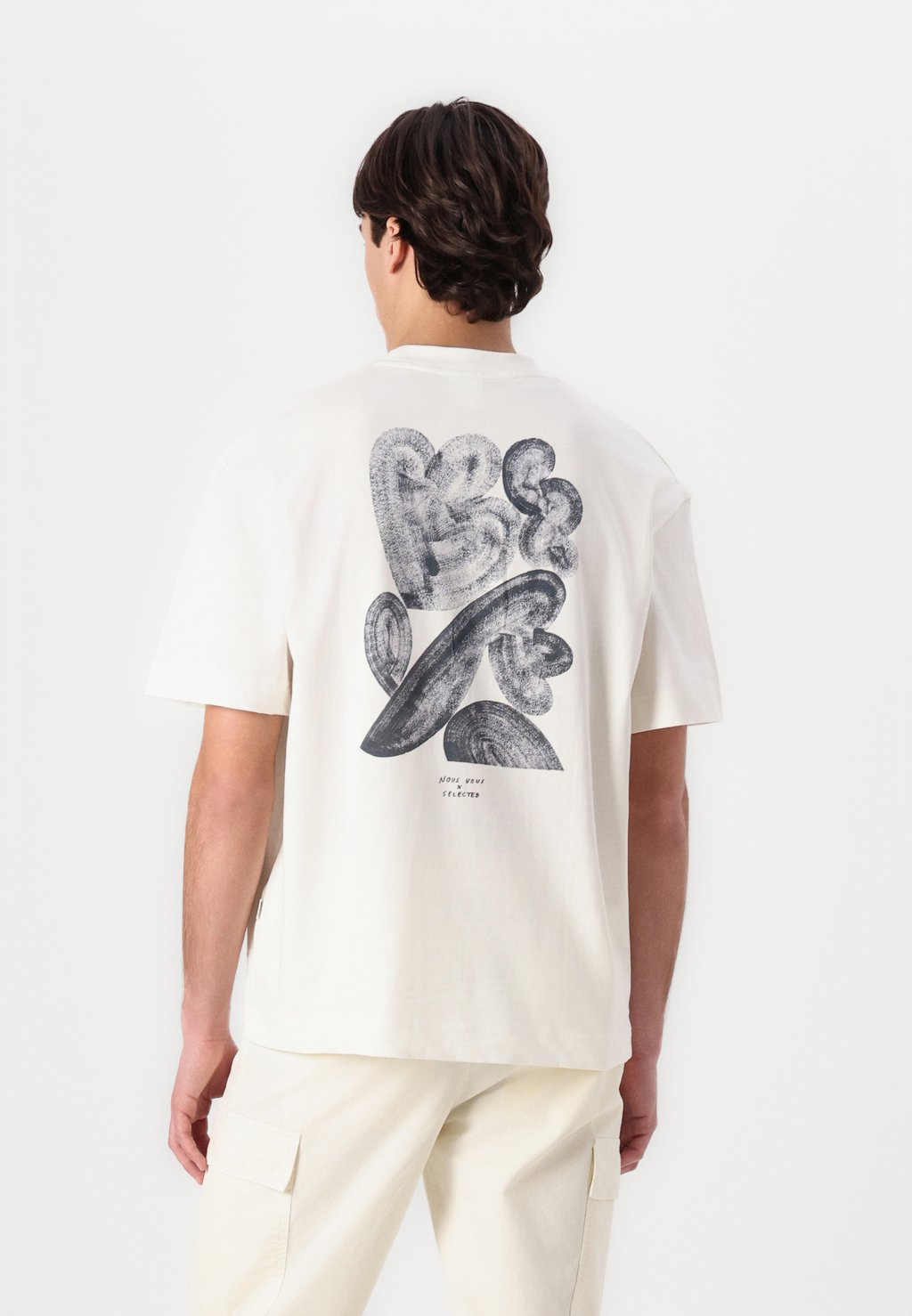 

Футболка с принтом SLHRELAXWILL LICENSE O NECK TEE Selected Homme, молочный